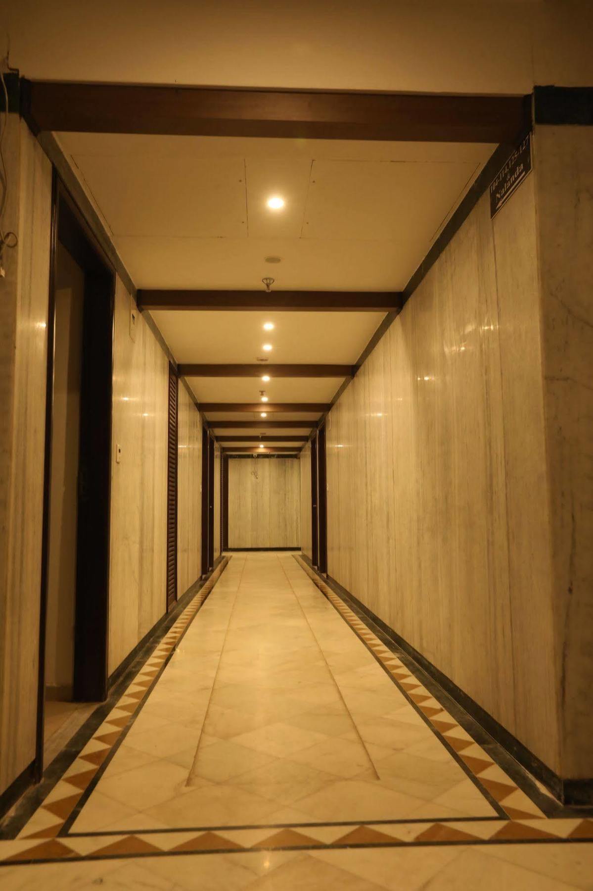 Hotel Natraj Ришикеш Экстерьер фото